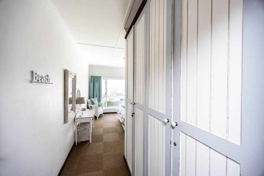 4 Bedroom Property for Sale in Kidds Beach Eastern Cape